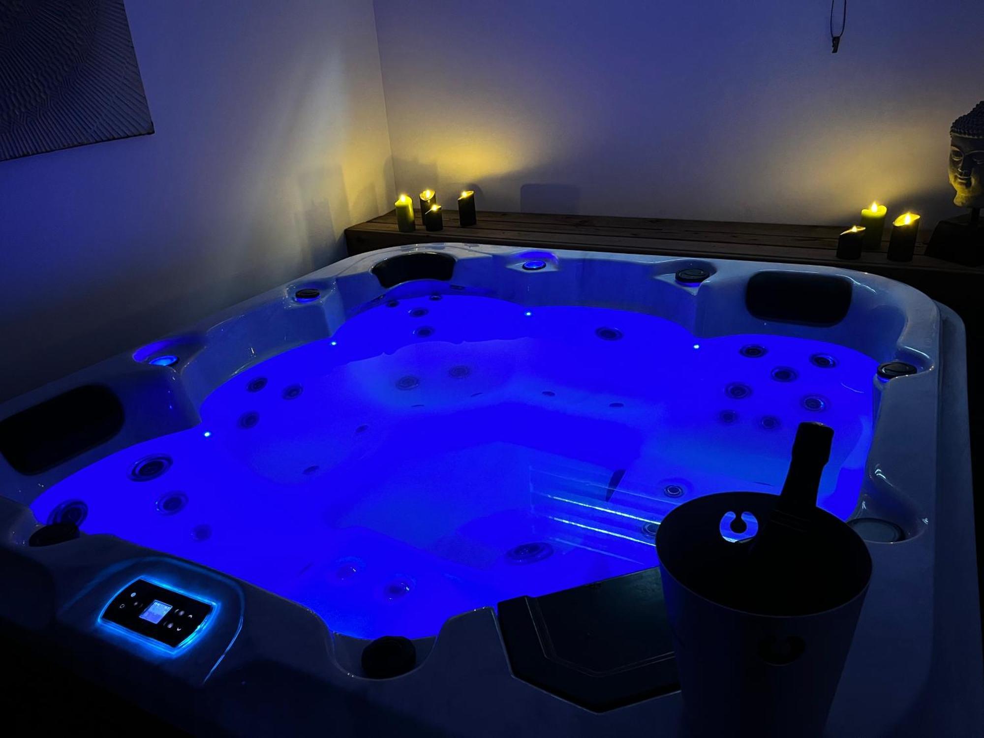 Villers-Allerand Detente & Spa מראה חיצוני תמונה